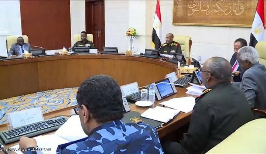 مجلس الأمن والدفاع السوداني يصادق على إعلان حالة الطوارئ بولاية غرب دارفور
