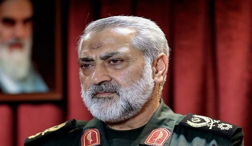 اللواء شكارجي: سنرد على استهداف سفينتنا في البحر الأحمر