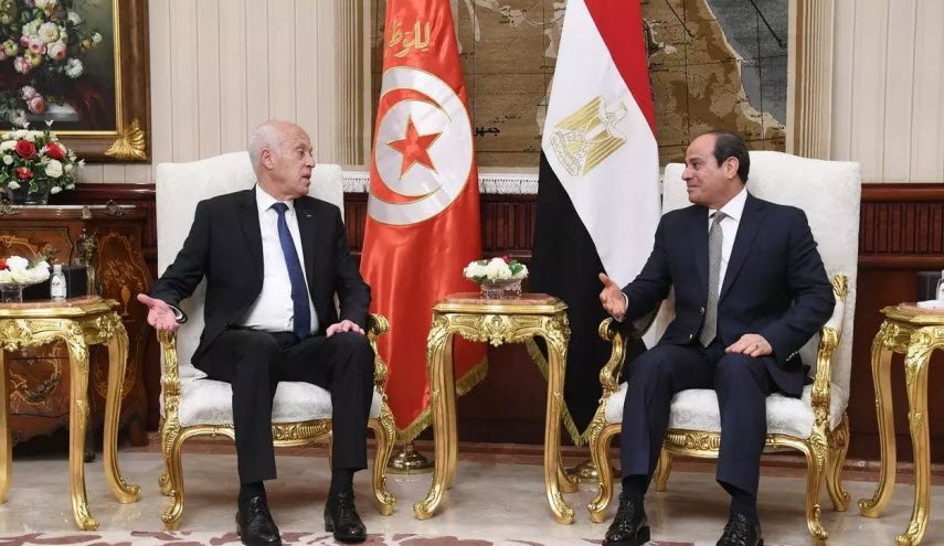 ماذا دار بين الرئيس التونسي و السيسي؟