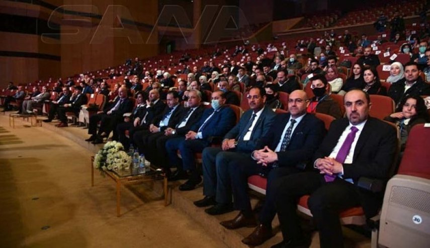 مؤتمر التحول الرقمي يوصي بكسر الحصار المفروض على سوريا