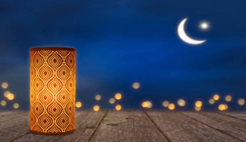 دول عربية تعلن أول أيام رمضان.. وأخرى تتحرى الليلة