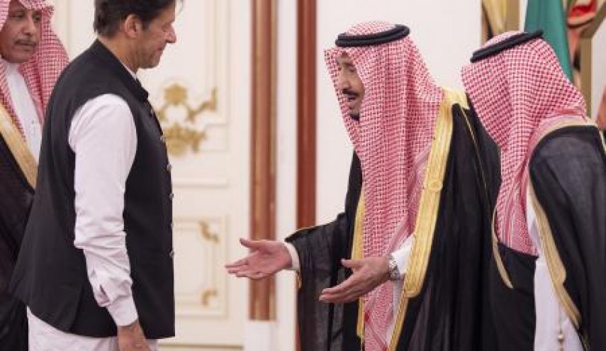 باكستان تسحب عدداً من دبلوماسييها من السعودية لهذه الأسباب
