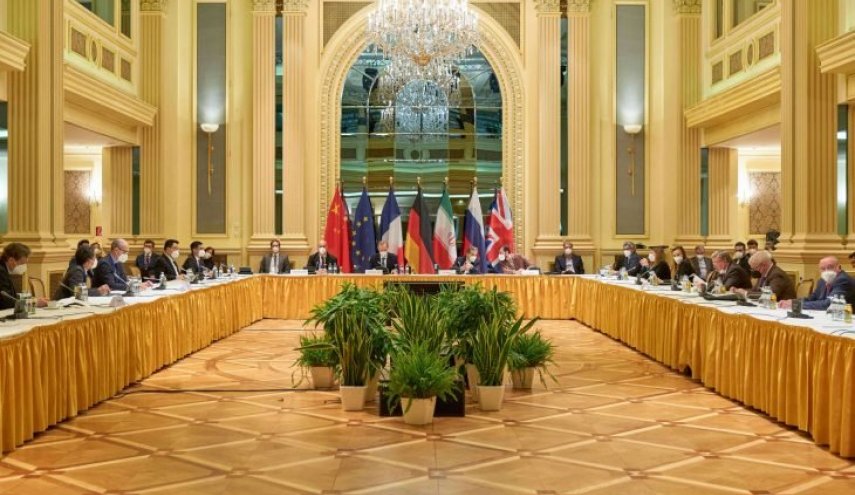 ايران لن تتراجع عن حقوقها
