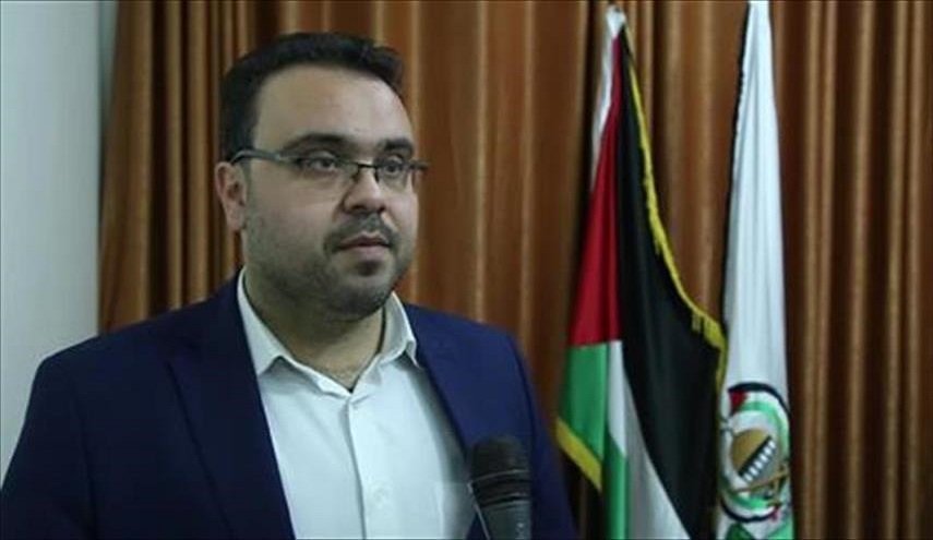 حماس تندد بشدة تجسس اجهزة السلطة على حسابات لفلسطينيين بفيسبوك