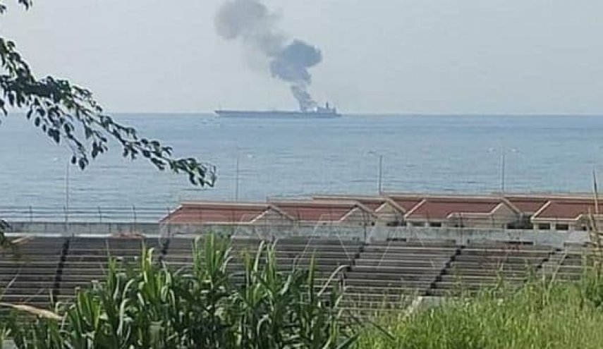 سوريا.. هجوم على ناقلة نفط قبالة مصب النفط في بانياس