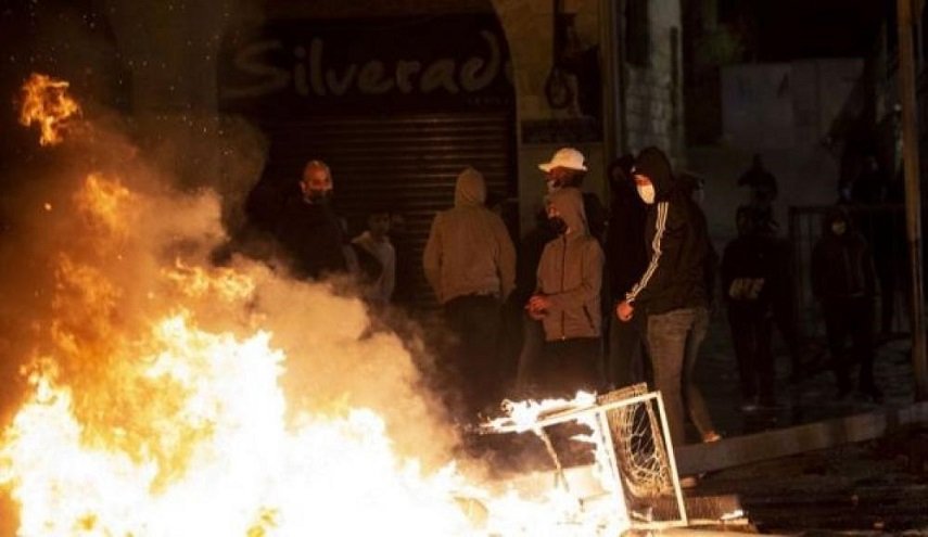 صحيفة عبرية: مواجهات القدس قد تشعل جبهات أخرى