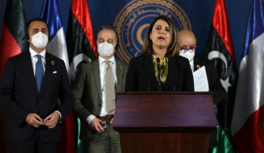 ليبيا تتفق مع إيطاليا على فتح الأجواء وافتتاح قنصليتين