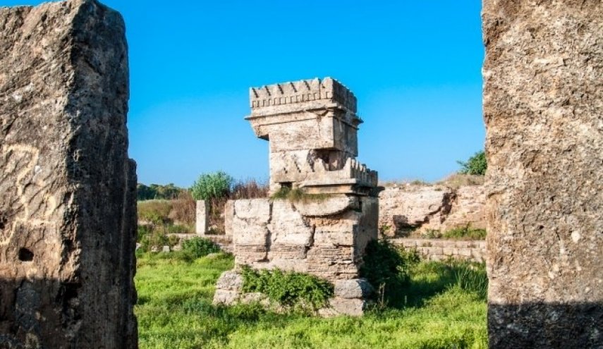 سوريا.. القبض على مجموعة تتاجر بالآثار في طرطوس 
