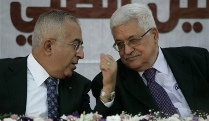 مصادر فلسطينية: عباس يلتقي فياض لبحث تكليفه بتشكيل حكومة جديدة