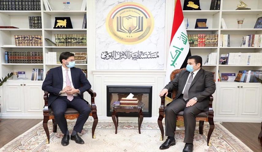 الأعرجي يناقش جدولة انسحاب القوات الأجنبية مع القائم بأعمال فرنسا