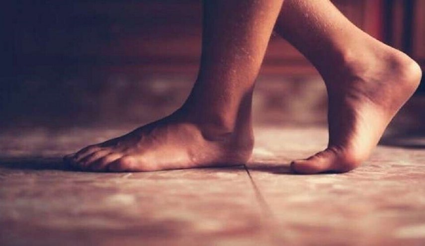 3 علامات على القدمين تشير إلى خطر الإصابة بمرض الكبد الدهنى
