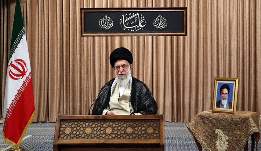 القائد يضع النقاط على الحروف