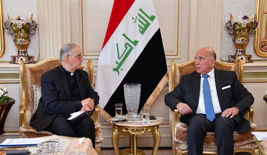 وزير خارجية العراق يدعو إلى إنشاء مركز لحوار الأديان في البلاد
