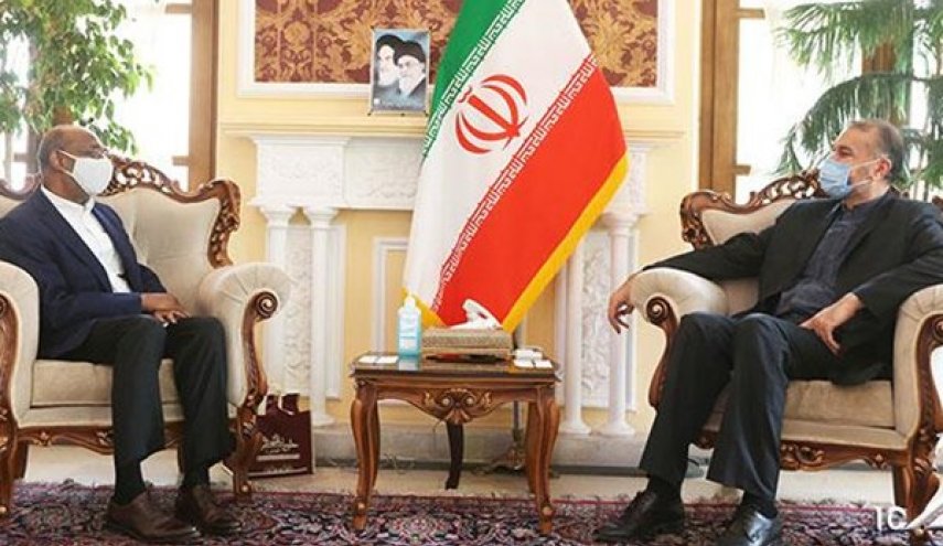 الهند: تربطنا أواصر متينة مع ايران