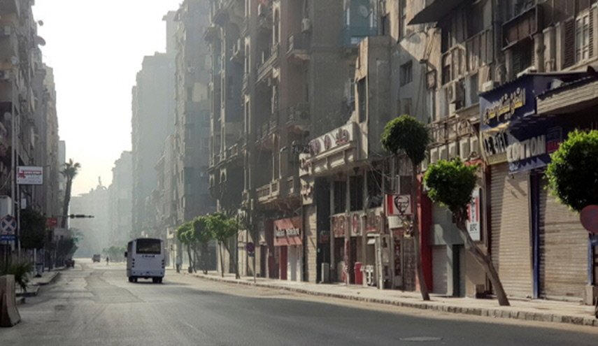 كورونا.. مصر تبدأ تنفيذ إجراءات صارمة قبيل عيد الفطر