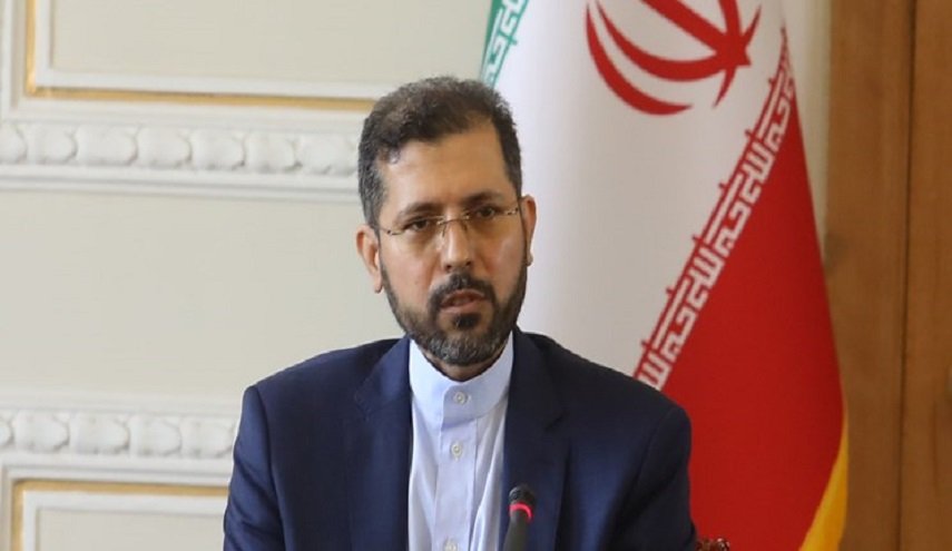 خطيب زادة: على الولايات المتحدة أن تختار بين الإرث الفاشل لترامب والاتفاق النووي