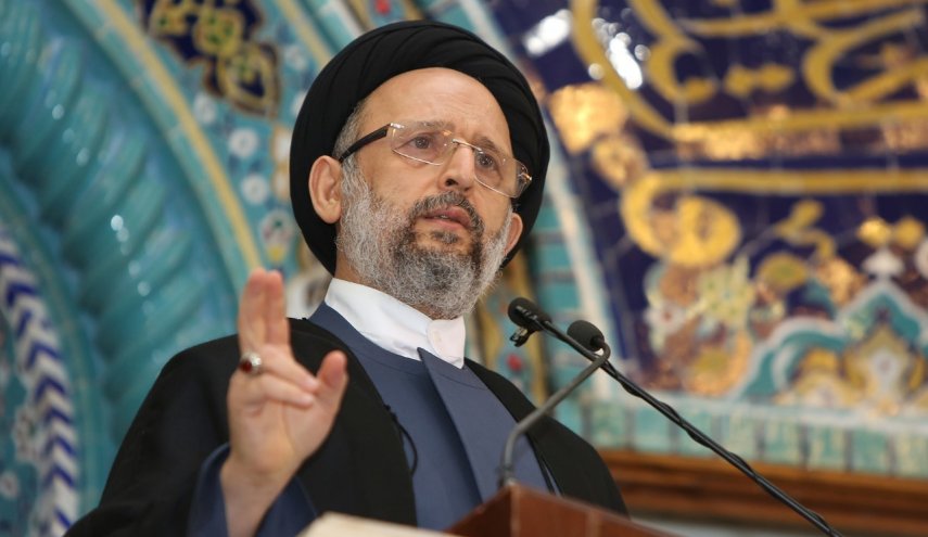 فضل الله يدعو للوقوف بوجه كل المشاريع المخططة للمنطقة على حساب القدس