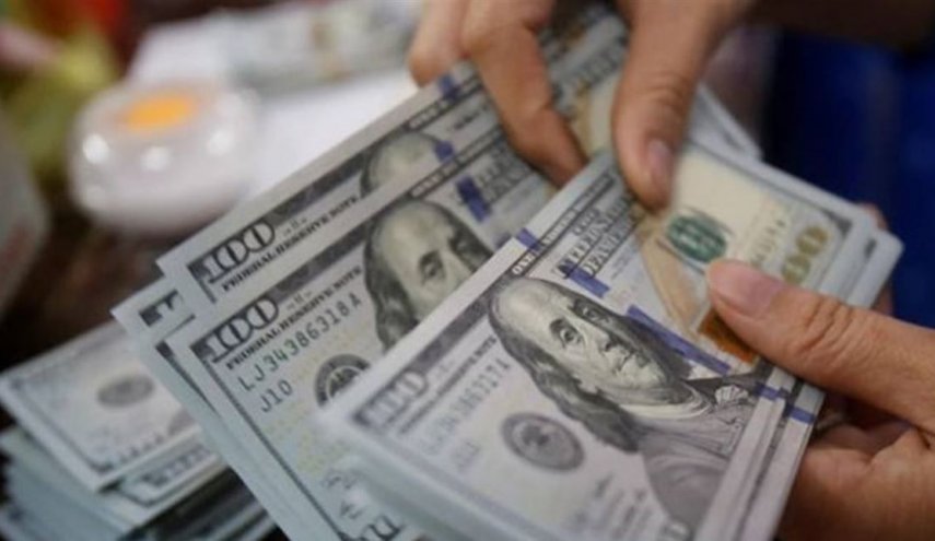  الدولار يهبط إلى أدنى مستوياته منذ فبراير