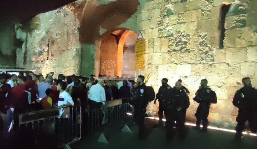 بن جبير يطالب بإطلاق النيران الحية على المتظاهرين في القدس