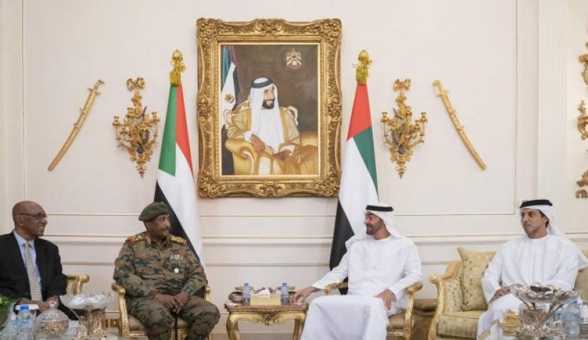 البرهان يتوجه إلى الإمارات.. ماذا في جعبته؟