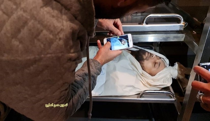 24 شهيدًا منهم 9 أطفال وامرأة و103 جرحى بالعدوان الصهيوني على غزة