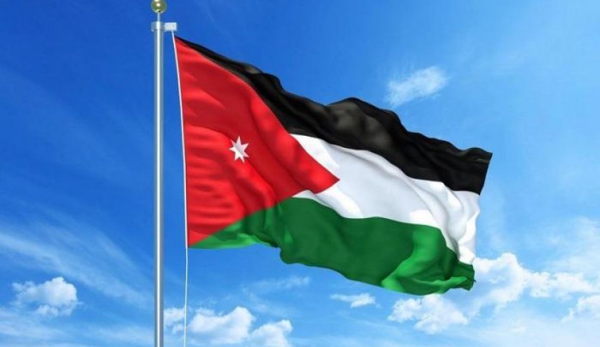 الأردن يقيم جسراً جوياً لايصال المساعدات الإغاثية إلى فلسطين

