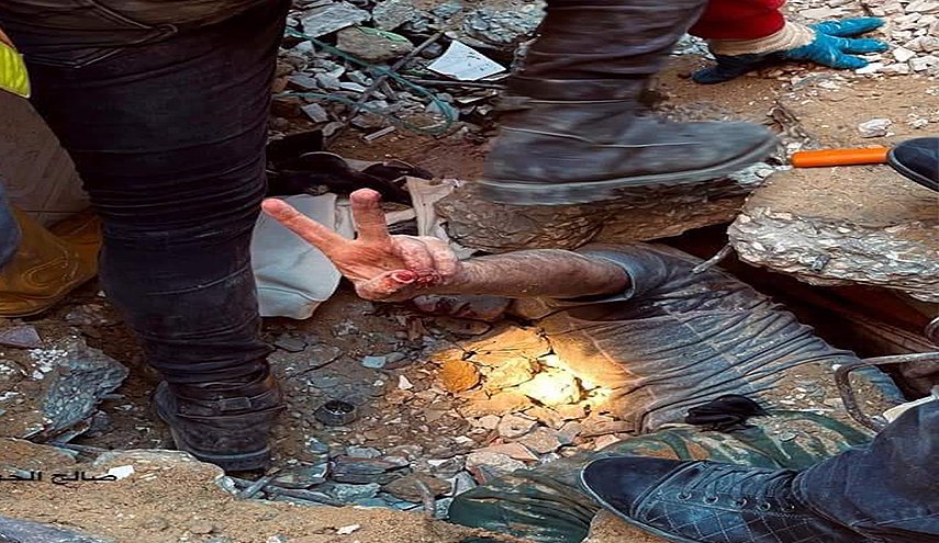 قصيدة 'دُمُوعُ فلسطين'..
