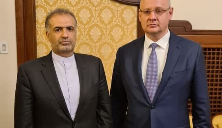 ايران وروسيا تؤكدان على تطوير التعاون الاقتصادي
