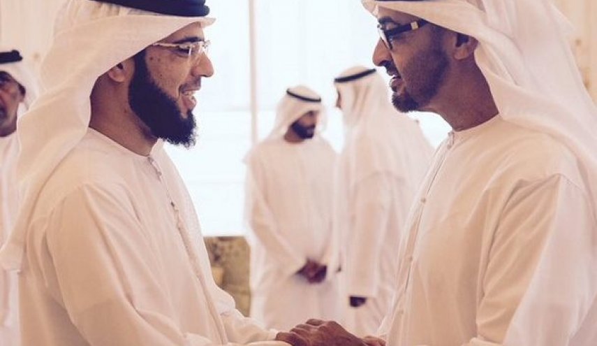 الفلسطينيون يهاجمون الداعية المتصهين 'وسيم يوسف'