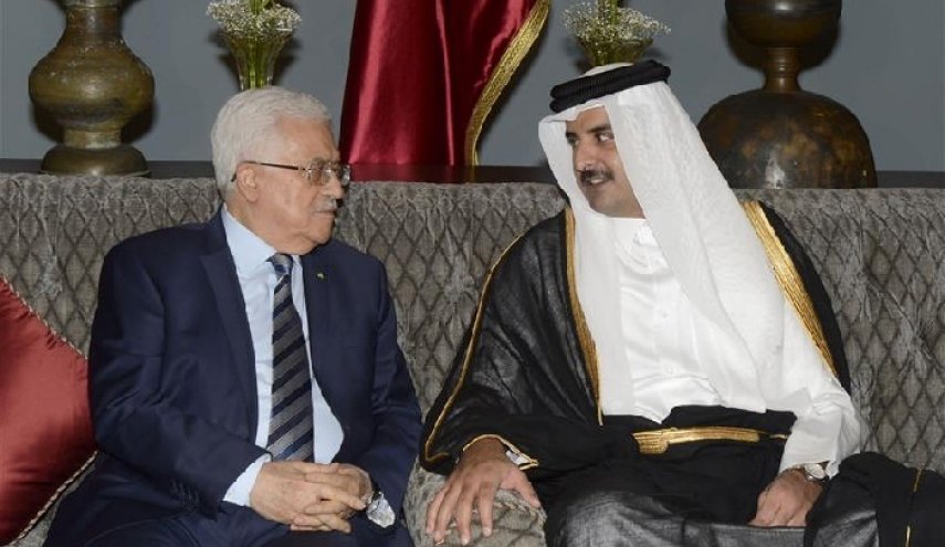  أمير قطر يبحث مع ابومازن آخر تطورات الأوضاع الفلسطينية