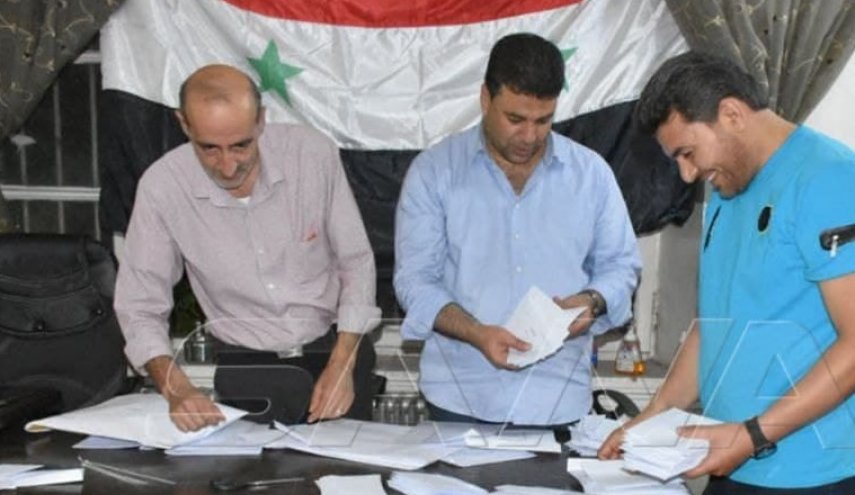 سوریا...إغلاق صناديق الاقتراع بجميع المراكز الانتخابية وبدء عملية فرز الأصوات