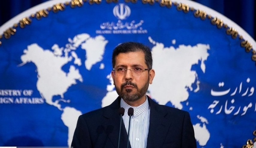 ايران تحذر من التعرض لقطعاتها البحرية في المياه الدولية