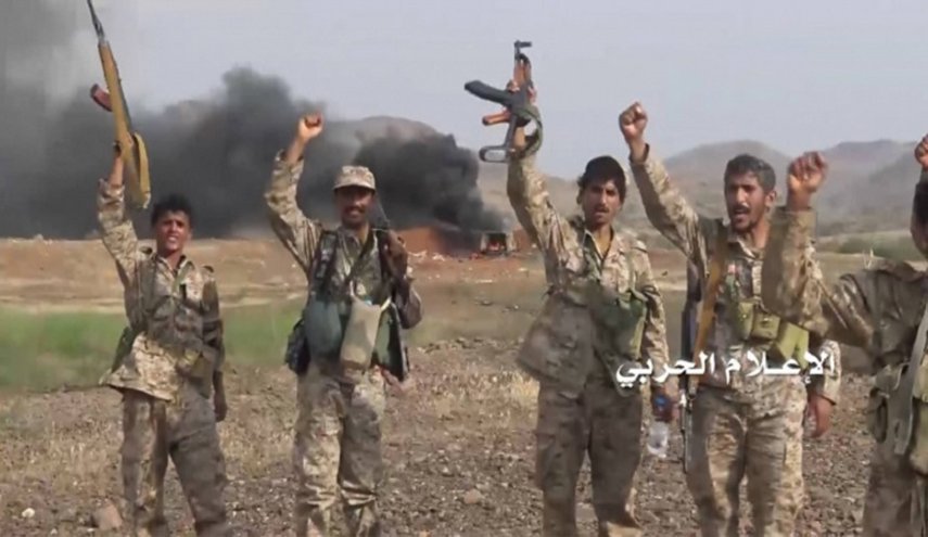 الجيش واللجان الشعبية يسيطران ناريا على الخوبة ويتقدمان في العمق السعودي