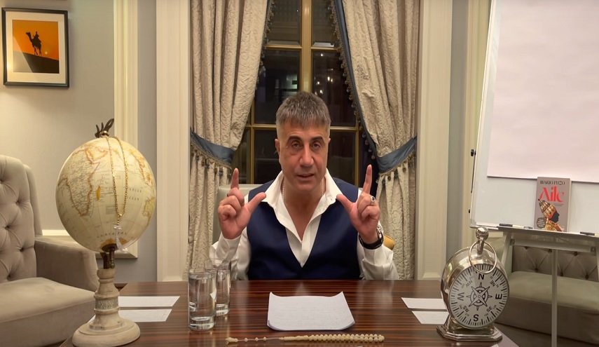 زعيم المافيا التركي 'سادات بكر' يفضح كيف سلحت بلاده 'النصرة' في سوريا!