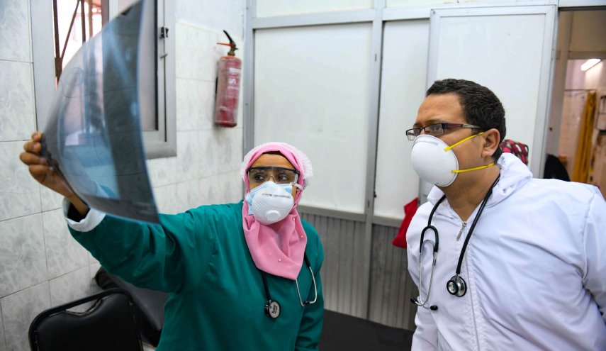 مصر بدأت تخطي ذروة الموجة الثالثة من كورونا