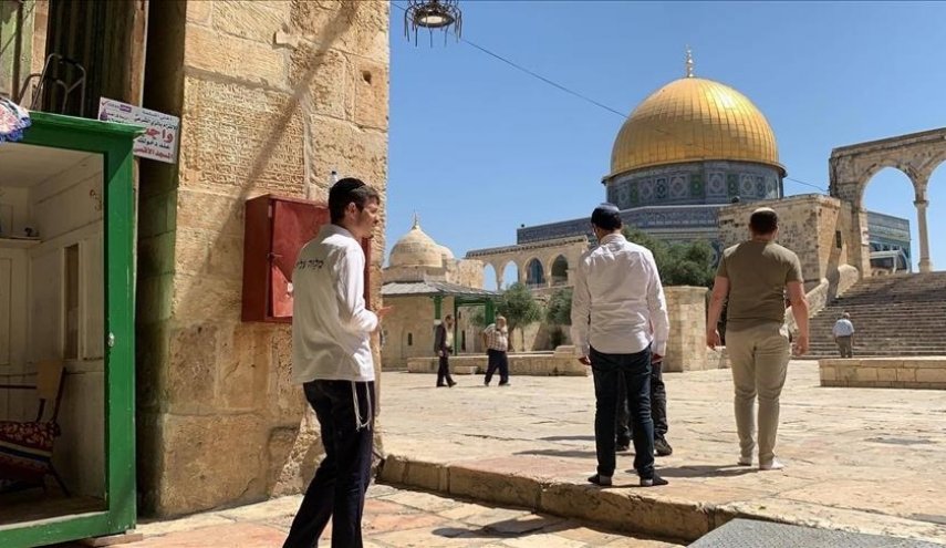 غانتس يطلب عدم إجراء مسيرة الأعلام في القدس المحتلة