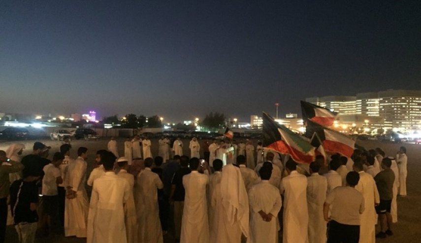 انتحار ستّيني من البدون في الكويت يشعل مواقع التواصل الاجتماعي