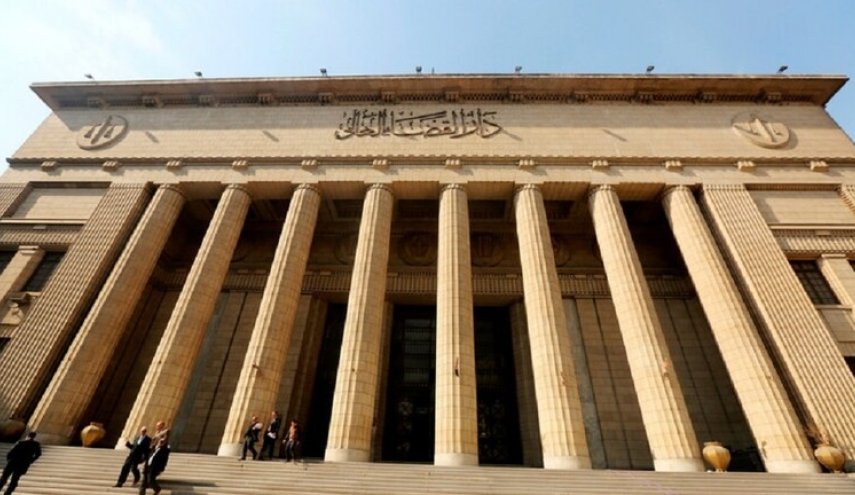 مصر.. حكم بإعدام شابين سوريين