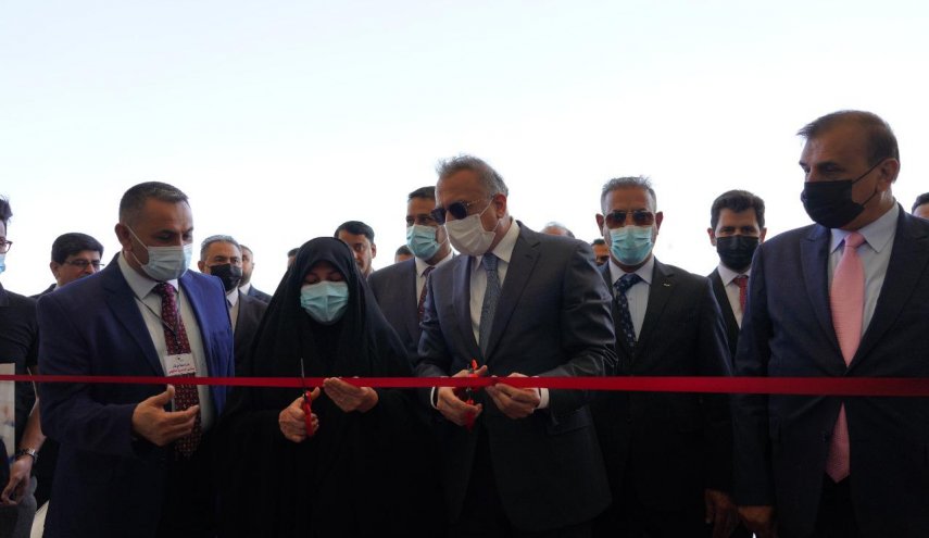 الكاظمي يتعرض لموقف محرج في الناصرية