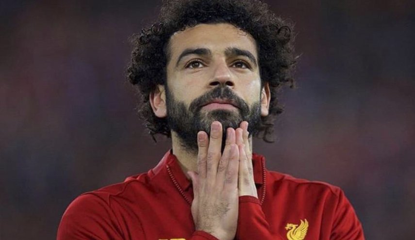 الكشف عن آخر تطورات تجديد عقد محمد صلاح مع ليفربول