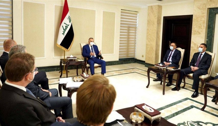 الكاظمي يوجه وزارة الكهرباء بتسريع إجراءات العمل مع 