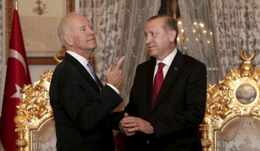 أردوغان يكشف محاور حديثه مع بايدن غدًا
