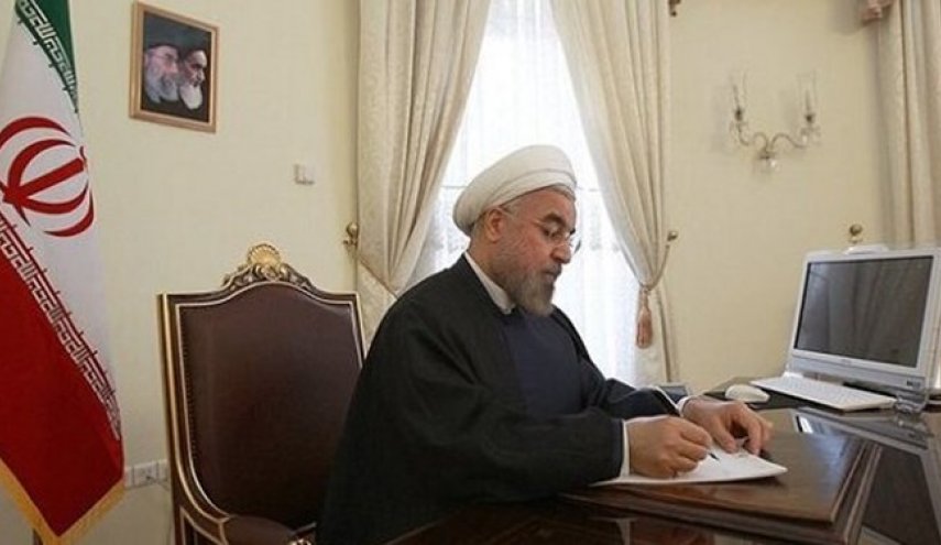 روحانی روز ملی روسیه را تبریک گفت
