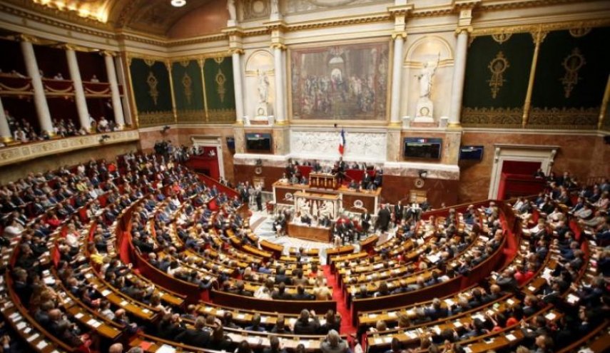 16 نائباً فرنسياً يدينون انتهاكات حقوق الإنسان بسجن جو البحريني