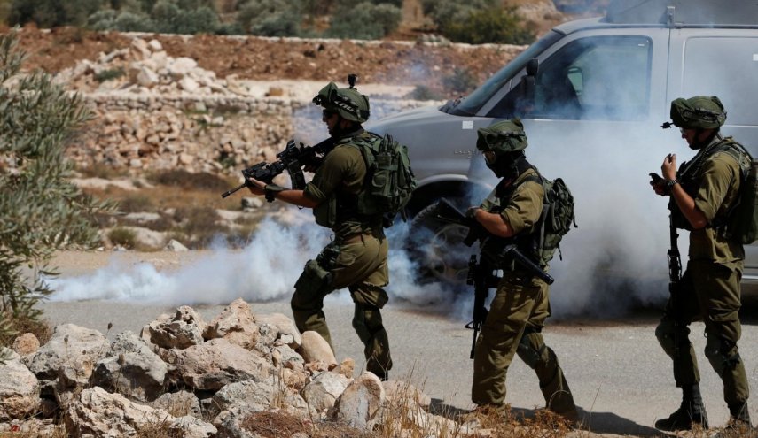 الاحتلال الصهيوني يستمر في جرائمه ضد الشعب الفلسطيني