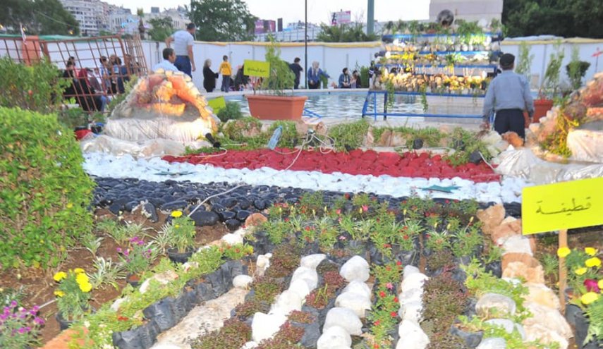 بمشاركة ضخمة اقامة معرض الزهور والحرف اليدوية باللاذقية