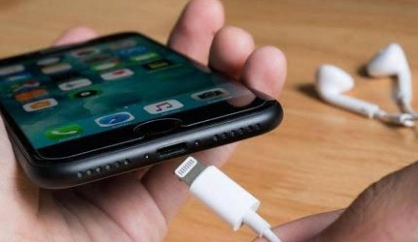 4 نصائح للحفاظ على نسبة بطارية الايفون 100%