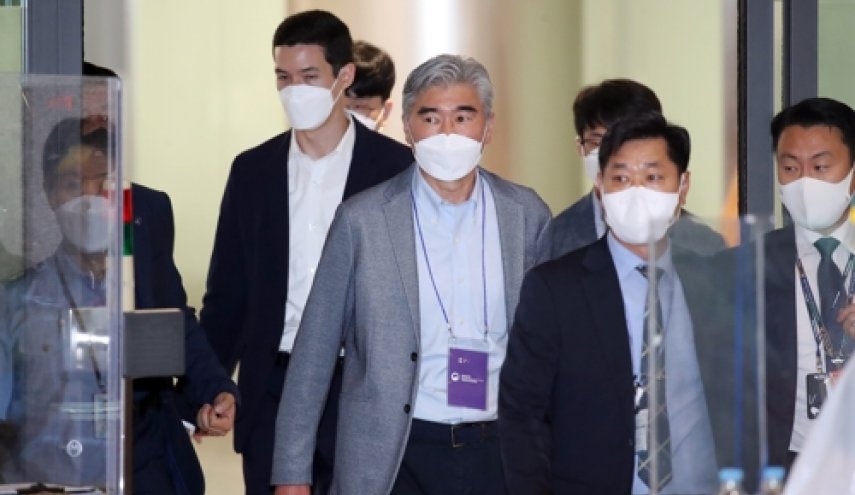 المبعوث النووي الكوري الجنوبي يجري محادثات مع نظيره الأمريكي

