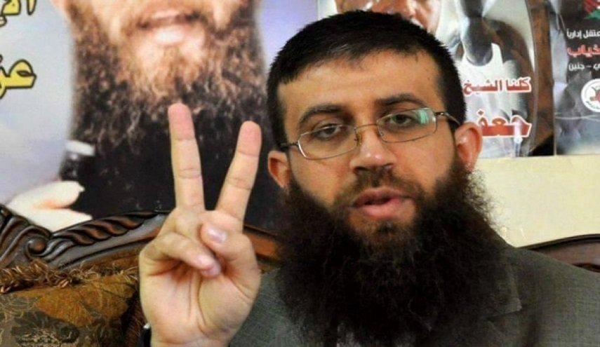 الشيخ عدنان يواصل الإضراب عن الطعام لليوم الـ 56 على التوالي
