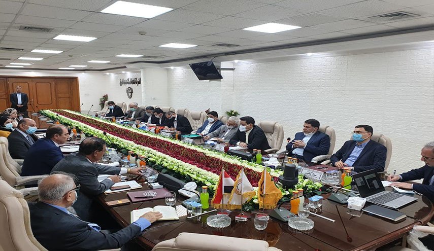 معاون وزير النقل الايراني يصل العراق على رأس وفد رفيع